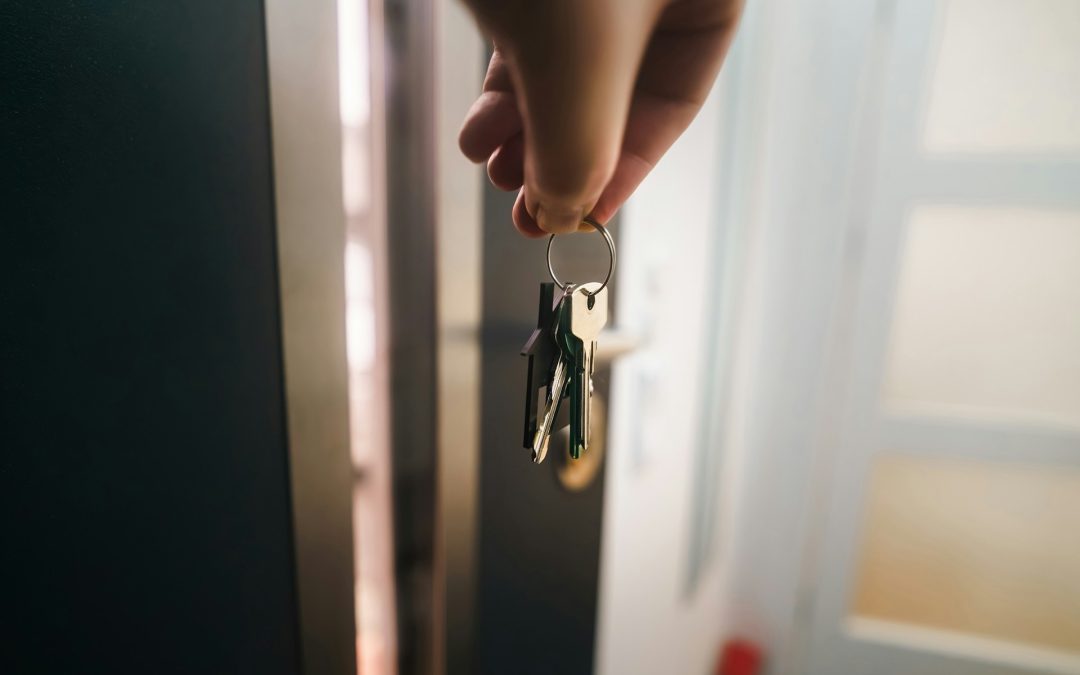 Common London House Buying Myths Your Agent Won’t Correct