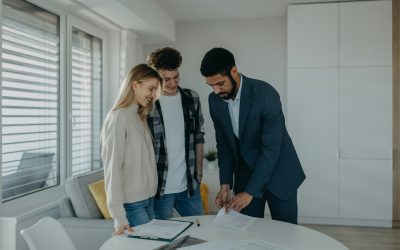 Common UK House Viewing Mistakes a Buyer’s Agent Would Avoid
